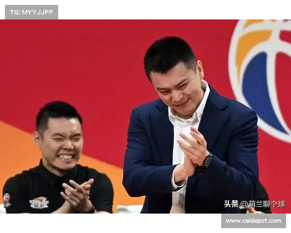杨鸣回应朱芳雨夸赞:广东底蕴助力战绩,但依旧保持谦逊姿态(杨鸣方否认出轨) 杨鸣回应朱芳雨夸赞:广东底蕴助力战绩,但依旧保持谦逊姿态(杨鸣方否认出轨)